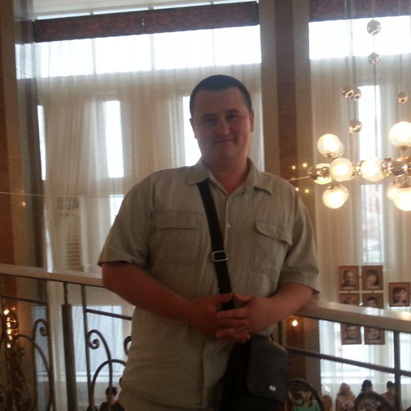 Александр Лобастов