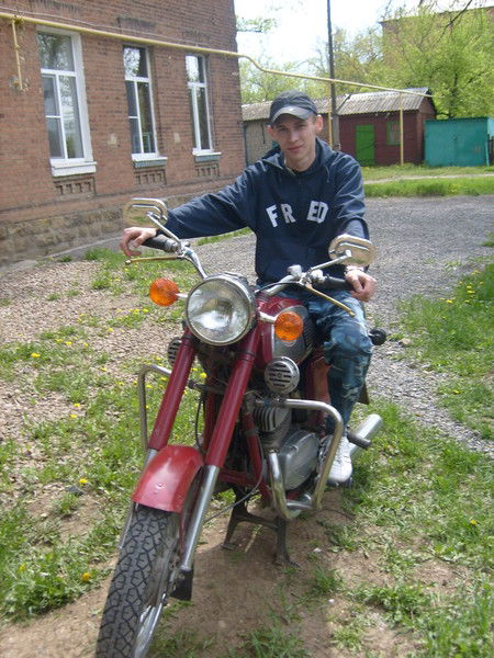 Максим Лукьяненков