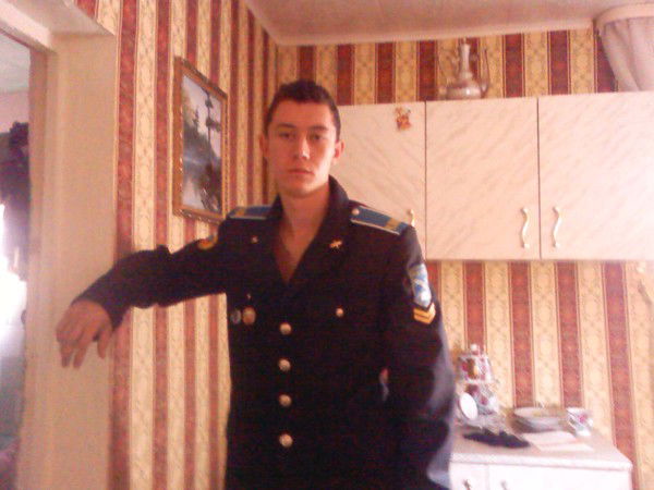 Руслан Петров