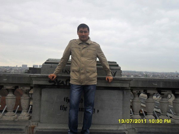 Асхат Суттыбаев