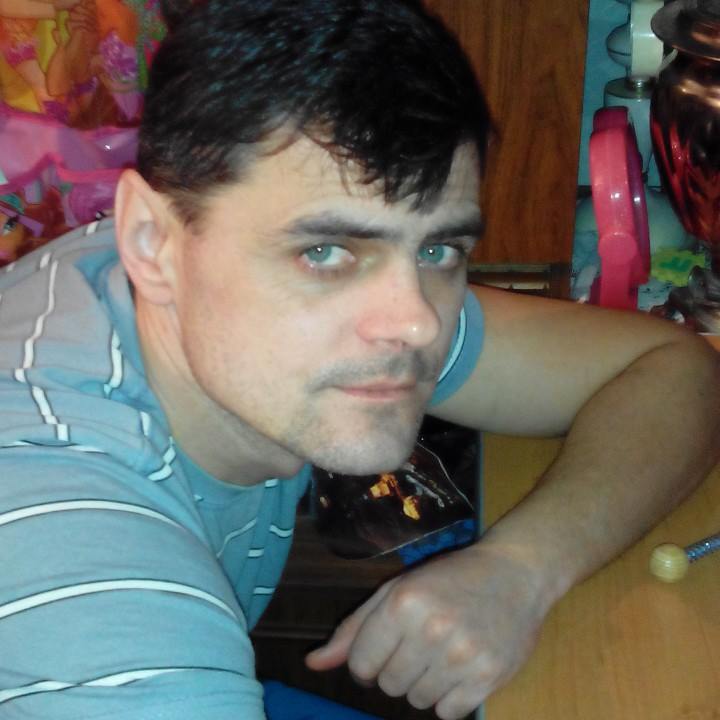 Александр Лазакович