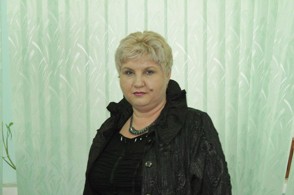 Валя Портных