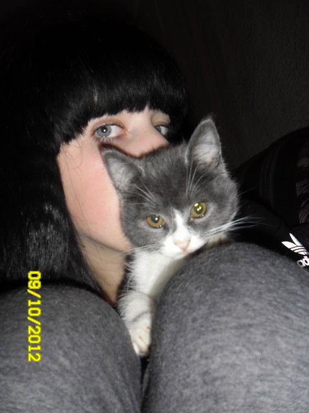 [Милая Девочка]