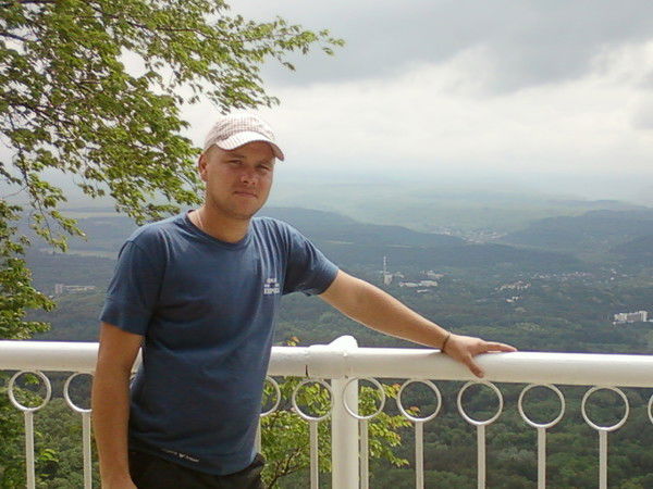 Александр Богдан