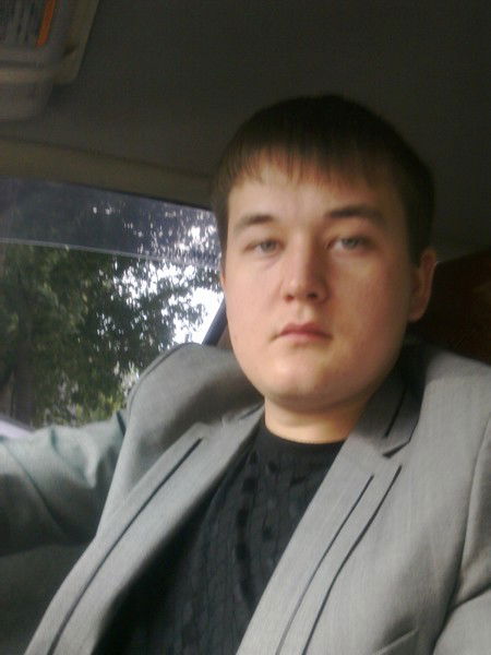 Рустам Муратов