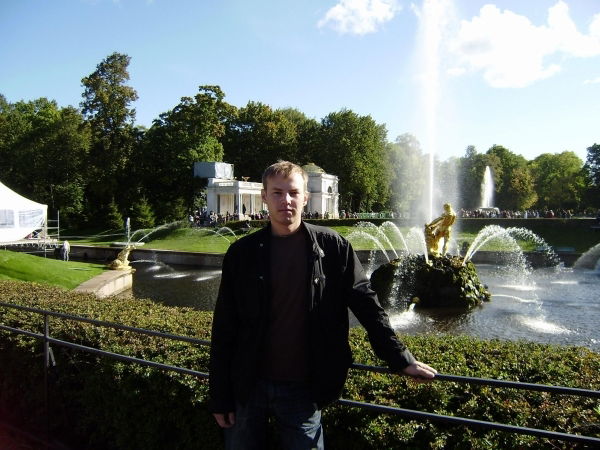 Андрей Леоненко