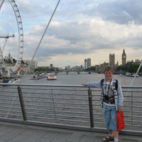 Антон Петров