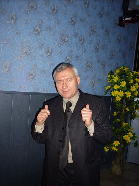 Виталий Постников