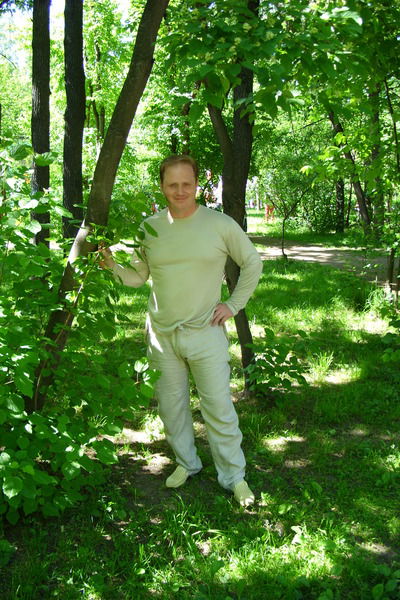 Дмитрий Шуст