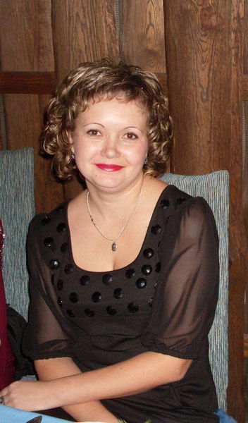 Лариса Блюдёнова