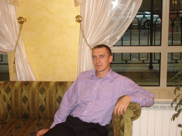 Дмитрий Хусаинов