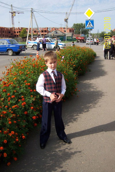 Дмитрий Долгиер