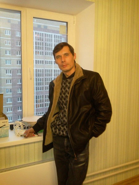 Евгений Петров