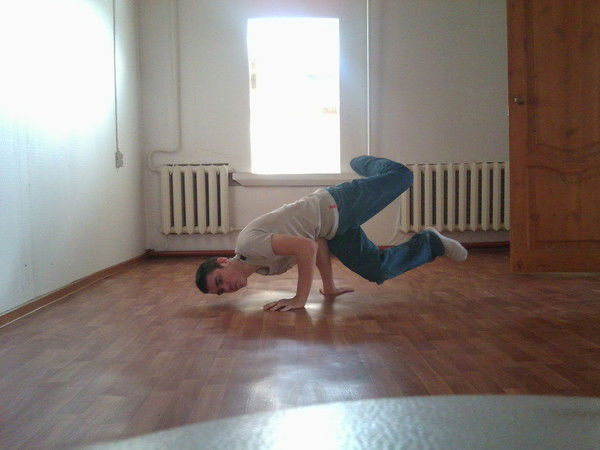 Антон Янковский