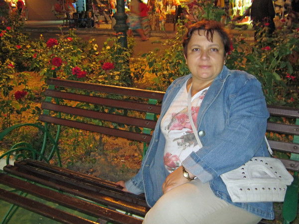 Елена Тарасова