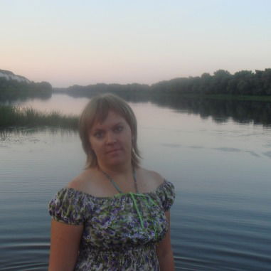 Надюшка Логовская