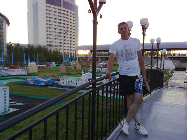 Илья Аванесов