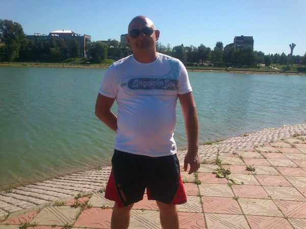 Артур Живой