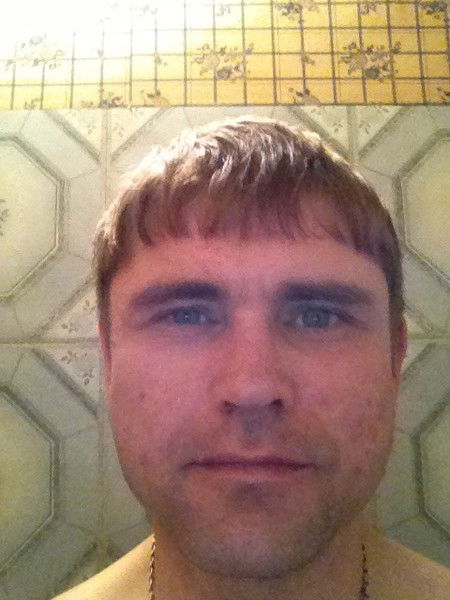 Владимир Небогатов