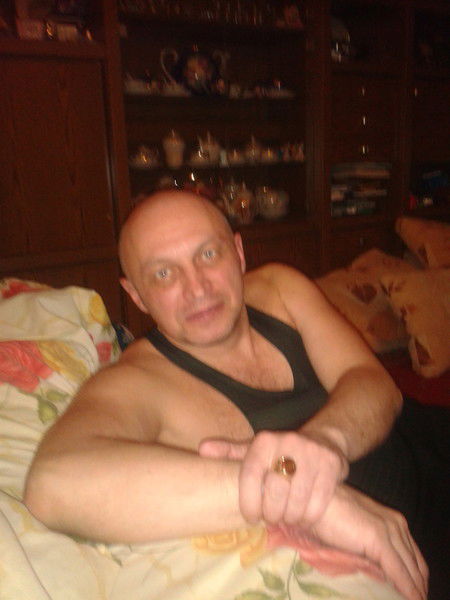 Олег Харитонов