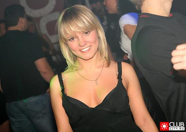 Оля Реутова