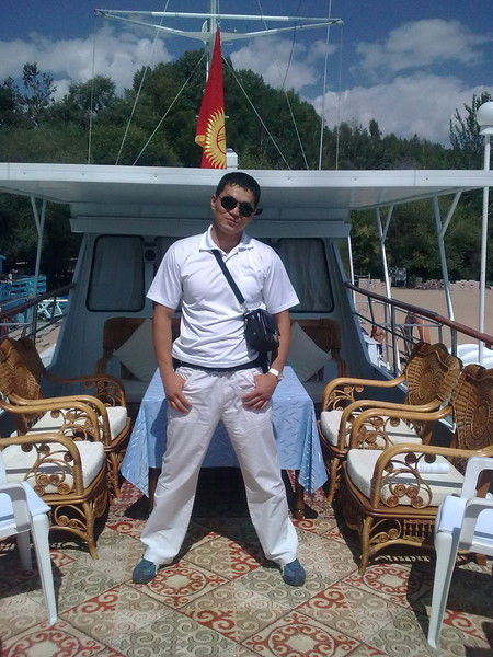 Кайрат Алмуратов