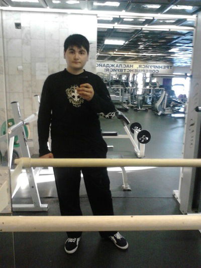 Парвиз Халилов