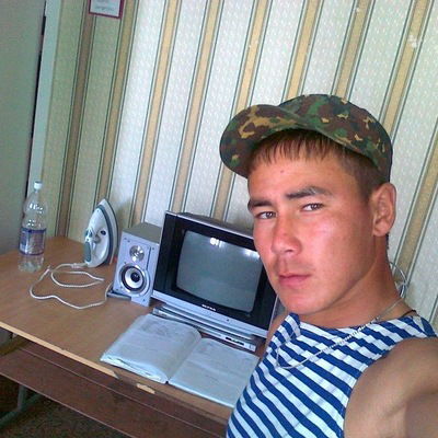 Рома Маулитов