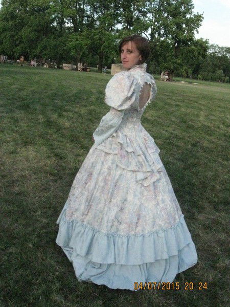 Елена Пугачева