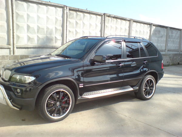 Нодир Ибадов