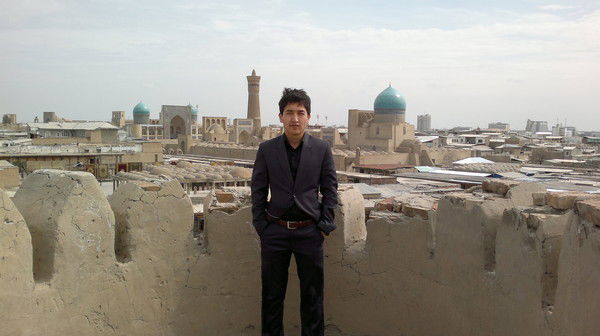 Достон Зулунов