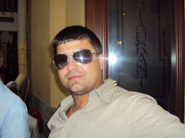 Денис Меркулов