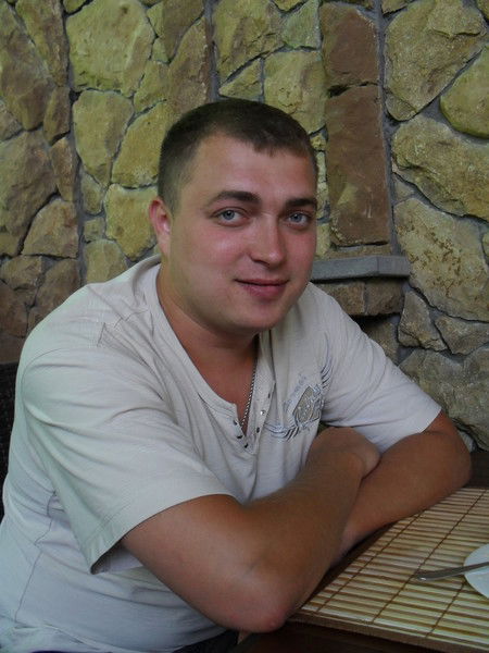 Алексей Астапов