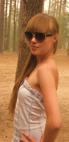 Анюта Сазанова