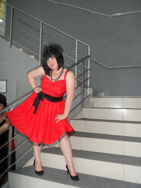 Елена Златина