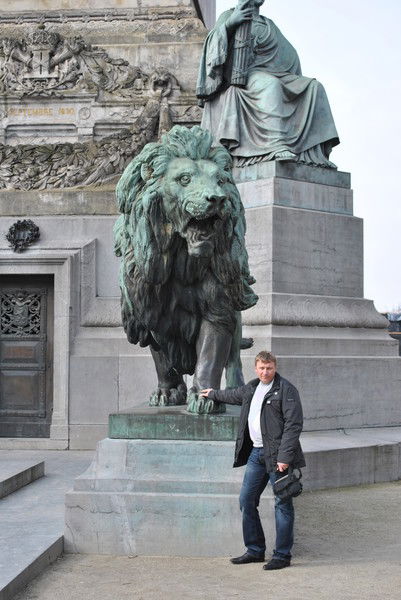 Андрей Лавров