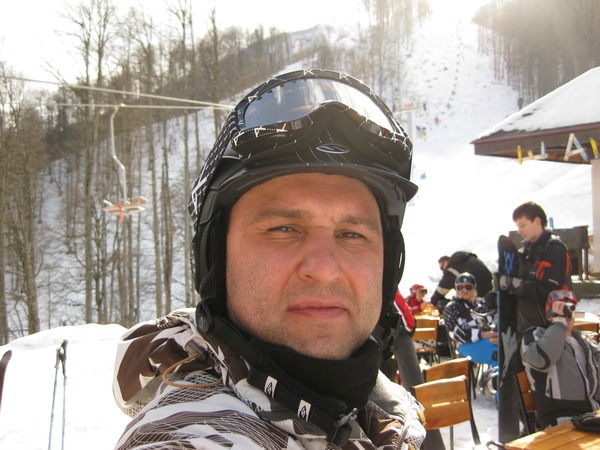 Антон Андреев