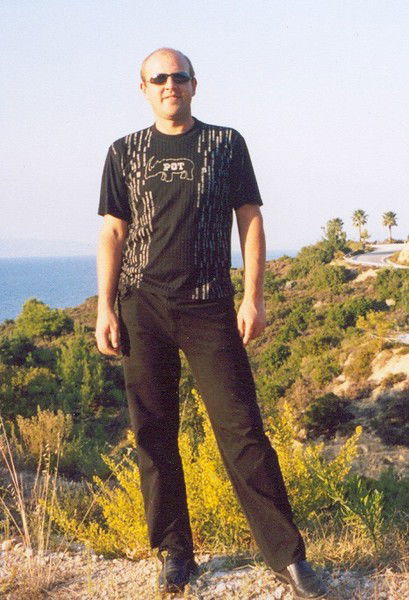 Андрей Пешков