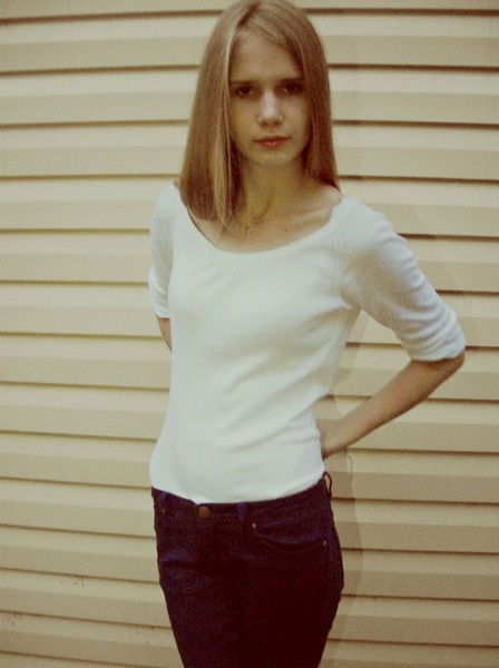 Анна Султанова