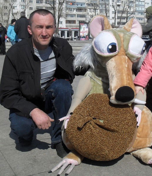 Евгений Петренко