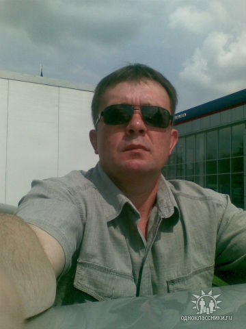 Олег Потапов