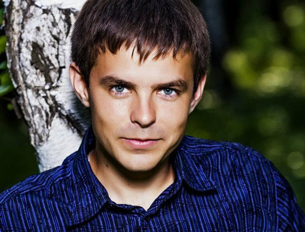 Виктор Подольцев