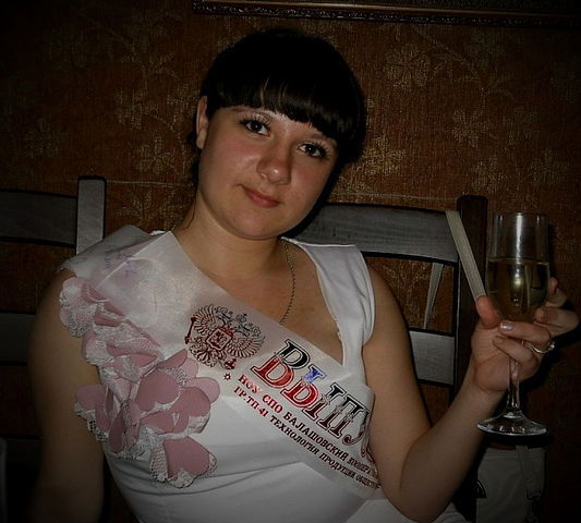 Катя Болотникова