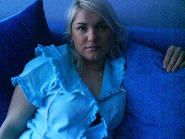 Елена Пухава