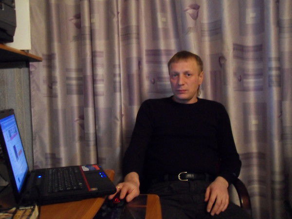 Александр Иванов