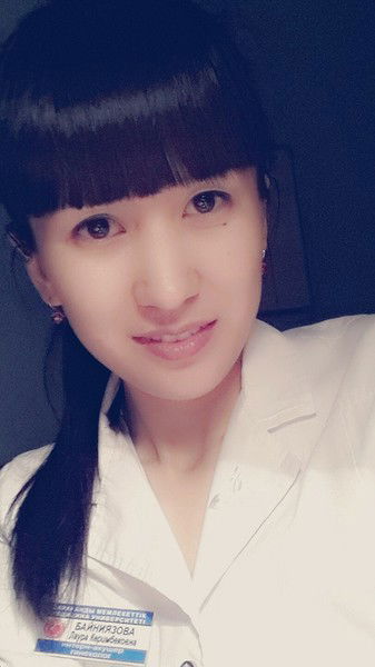 Лаура Байниязова