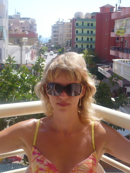 Елена Чекарина