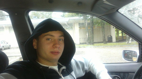 Неизвестно Неизвестно