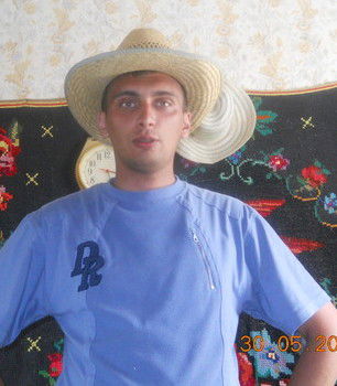 Сергей Новоженин