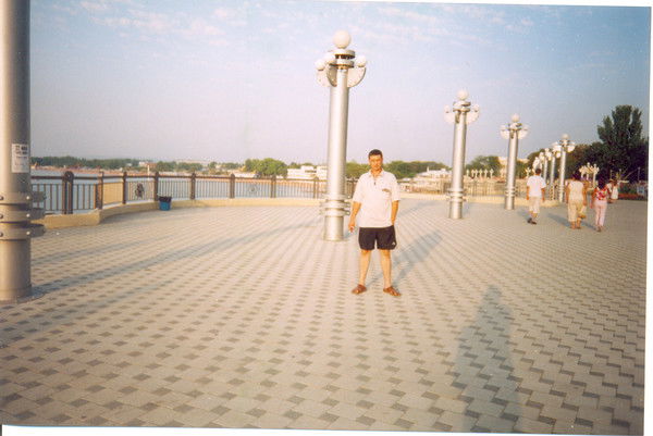 Слава Мельник